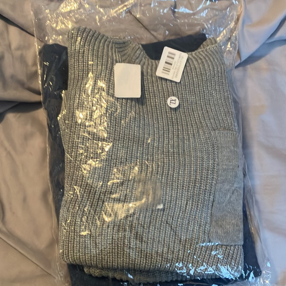 Two-tone two-pc track suit. Travel suit. - Picture 6 of 6